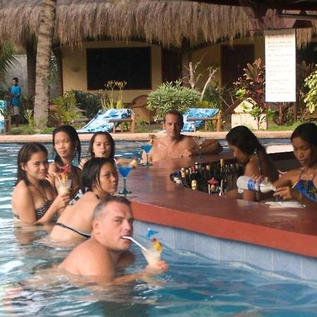 Aqua-Landia Resort Dauin Bagian luar foto