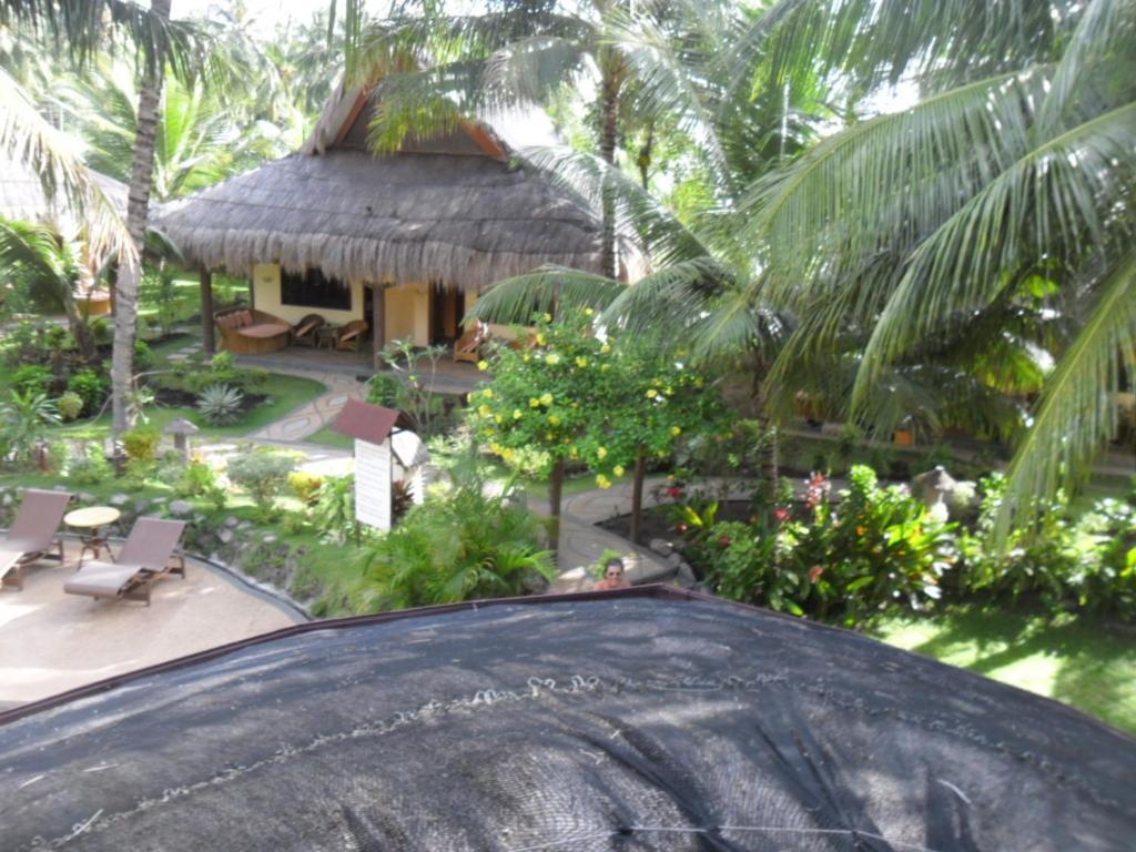 Aqua-Landia Resort Dauin Bagian luar foto